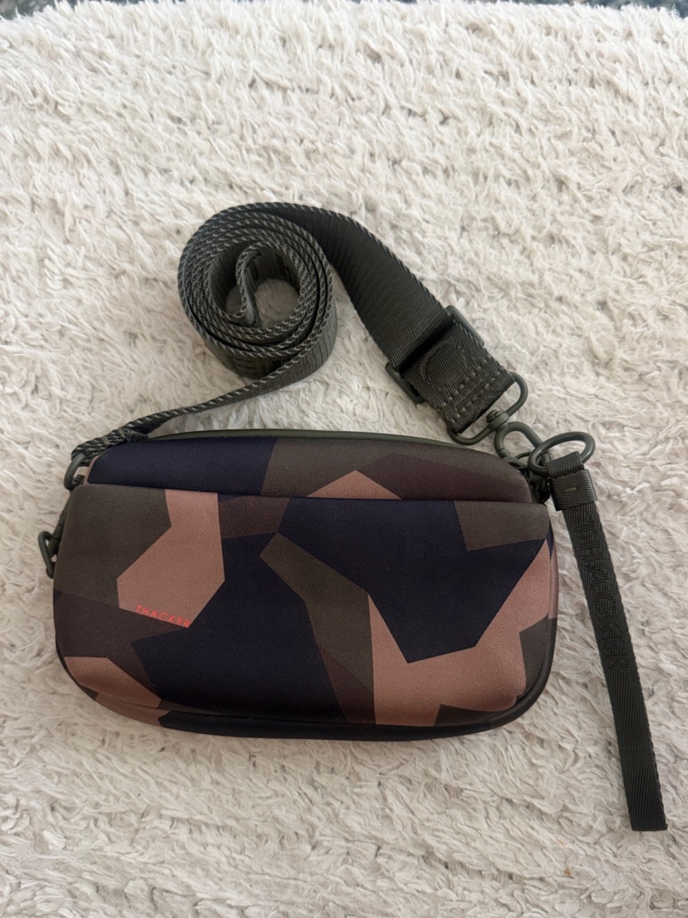 Geometric Camouflage Crossbody Bag in Brown & Black